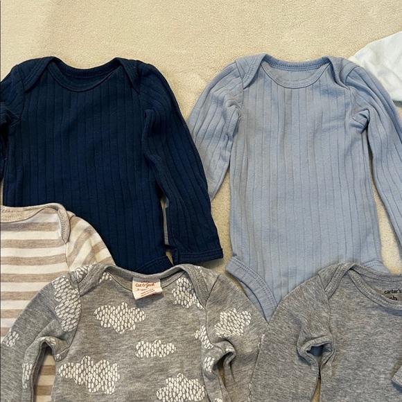 Carter's | Baby Bodysuit Lot - Picture 6 of 9